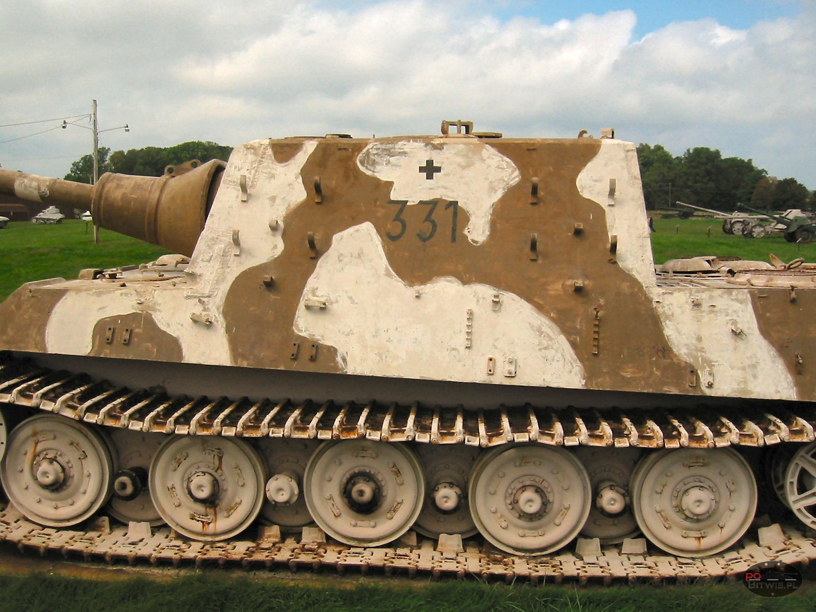 jagdtiger_01_of_82.jpg