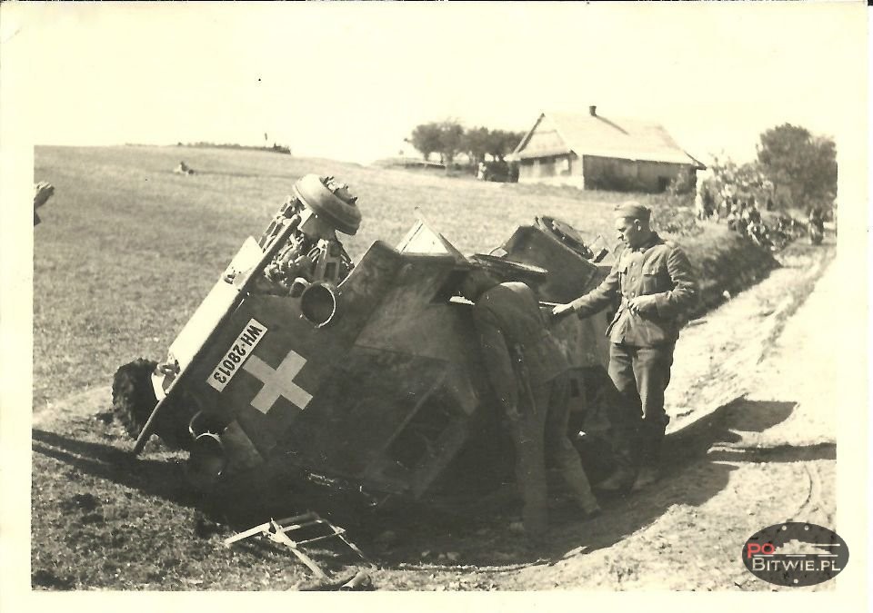 ujazd 4_rad_panzersphwagen_kennung_abschuss_kampf_przemysl_polen_39.jpg