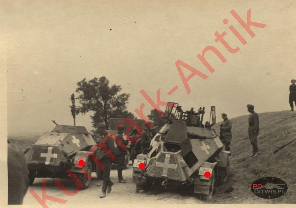 [PSW][#180]{008}{a} le.Pz.Sp.Wg (FU) Sd.Kfz.222, Aufkl.Abt.(mot.).8, WH-77459, Piątnica koło Łomży, skarpa, nasyp.jpg