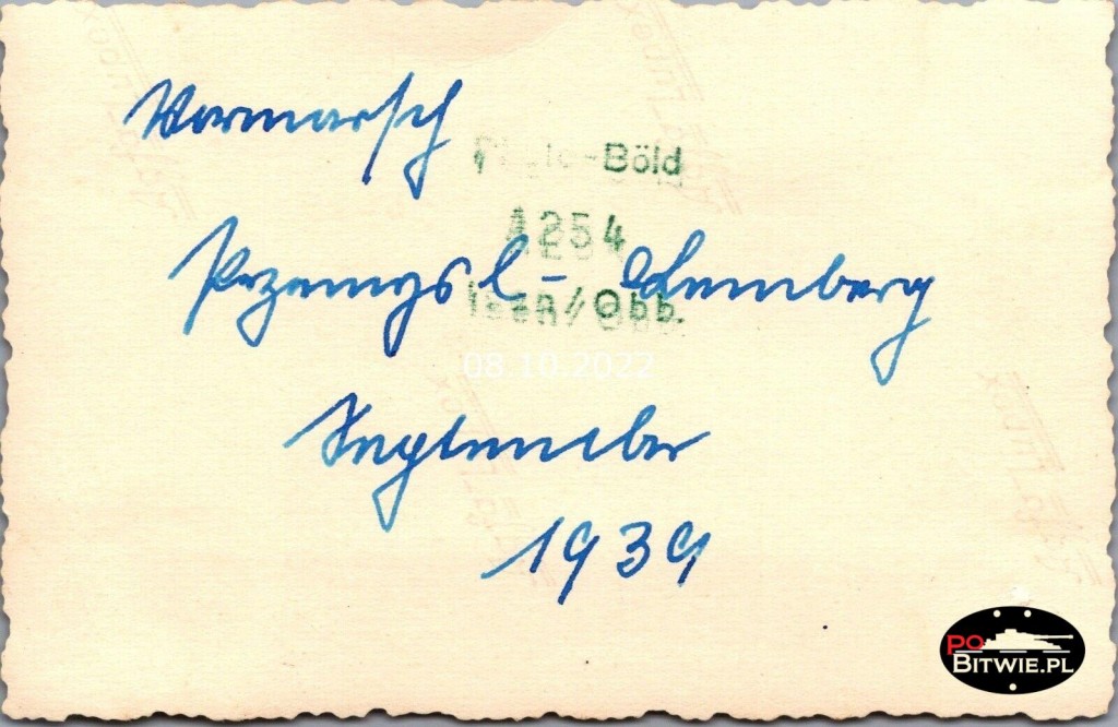 [Z.Inf.Rgt.62.004] Wk2, Foto, Polen 1.09.-09.10.1939, zerst. deutscher Spähwagen, Przemyśl Lemberg rw.jpg