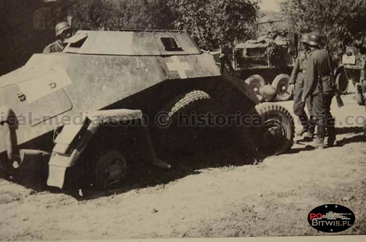 [PSW][#170]{012}{a} le.Pz.Sp.Wg (2 cm) Sd.Kfz.222, II.!Aufkl.Rgt.(mot.).9, WH-56239, Raba Niżna (A.Geb.Jäg.Rgt.138.001)..jpg