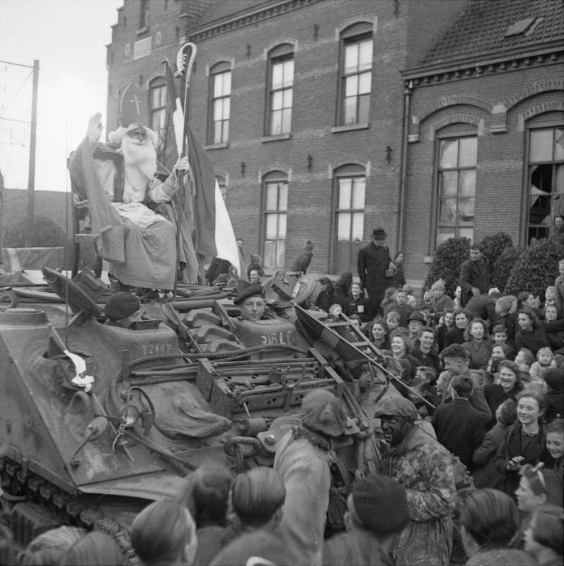 RucphenHolland6dec44.jpg