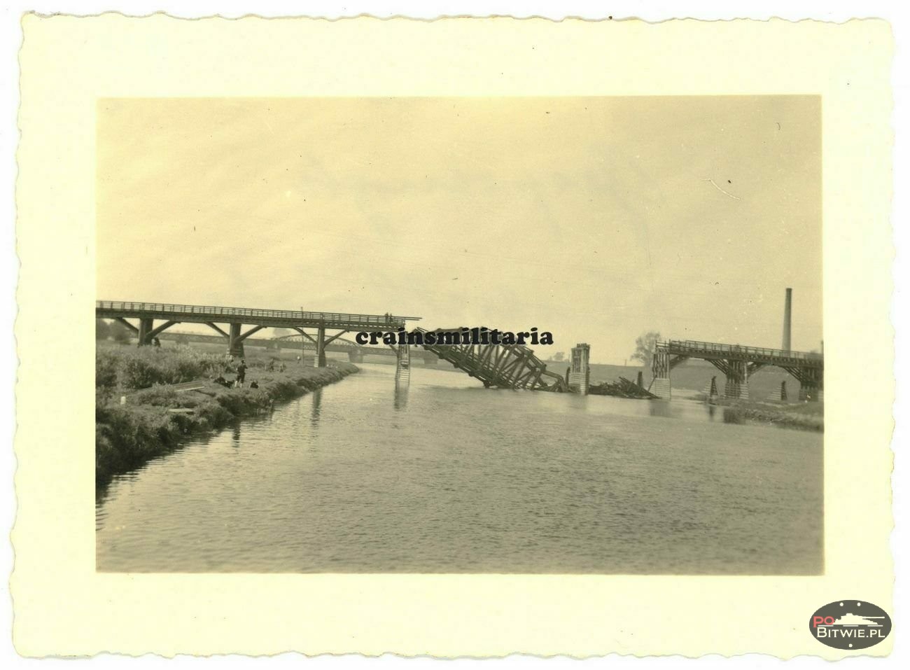 aaa #009 Orig. Foto zerstörte Weichsel Wisla Brücke in Polen 1939.jpg