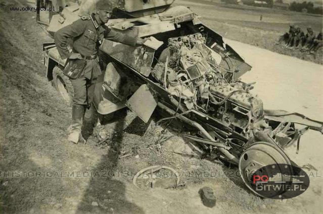[PSW][#350]{013}{a} s.Pz.Sp.Wg (FU) Sd.Kfz.232 (6 Rad), Aufkl.Abt.(mot.).X, WH-207087, 'Ludendorf', droga Jędrzejów-Motkowice, brak przodu.jpg